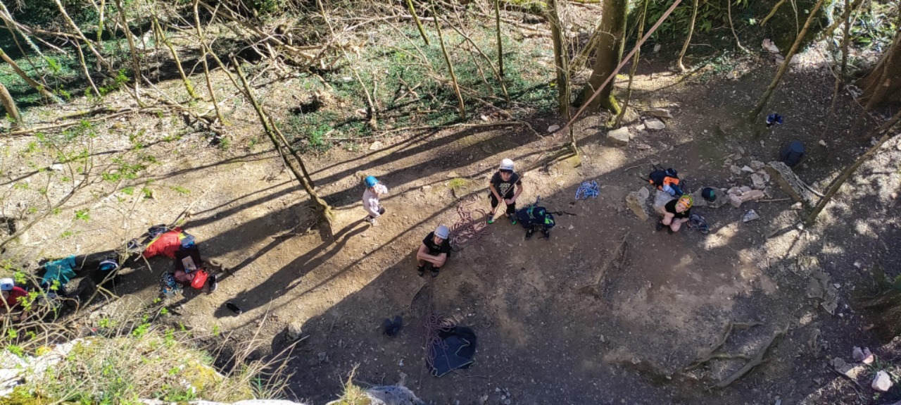 You are currently viewing Sortie falaise du 9 avril pour nos jeunes